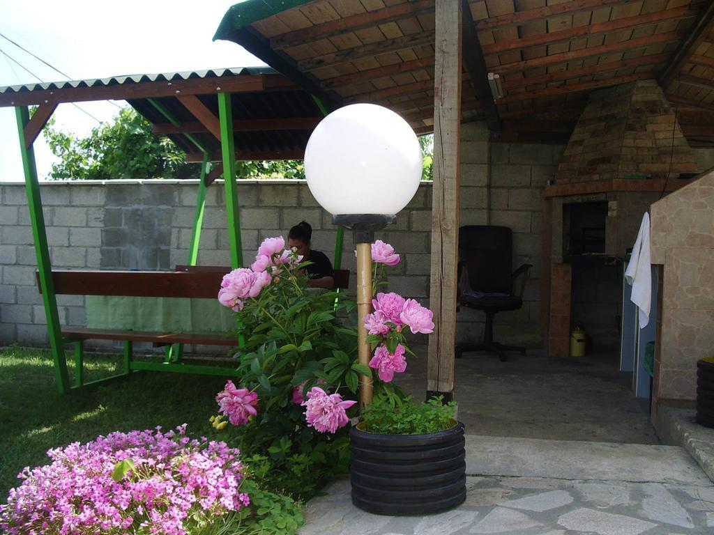 גולדן סנדס Enjoy Guest House מראה חיצוני תמונה